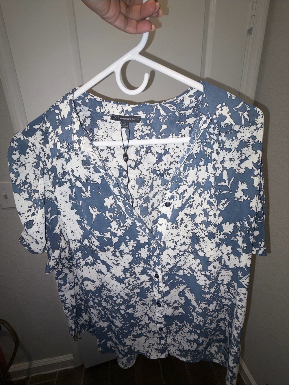 Adrianna Papell Blue and White Floral Button-Front Blouse